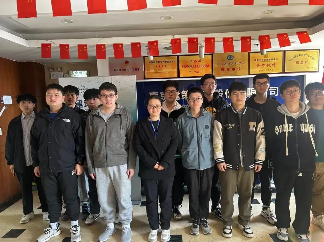 春天最美，萬物復(fù)蘇，正是學(xué)習(xí)的好時光